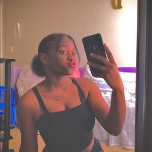 Meet your Posher, De’anna